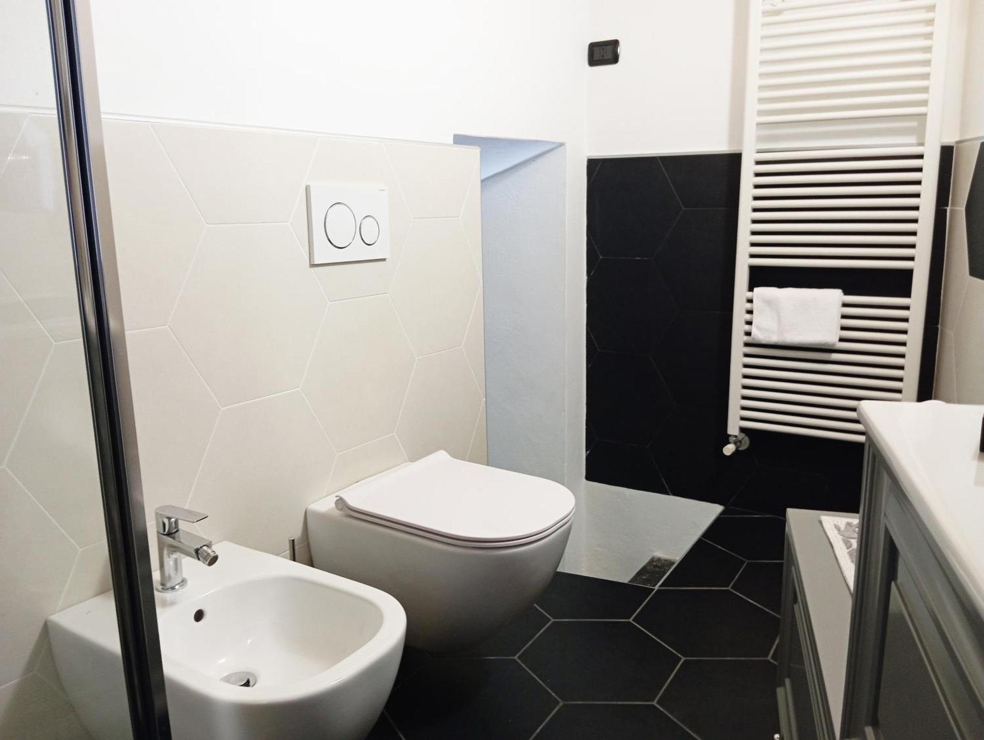 Casa di MOMO Apartment Carate Urio Bagian luar foto